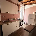 Apartment La Casa Di Gra, Casa Poetica Nel Centro Storico *